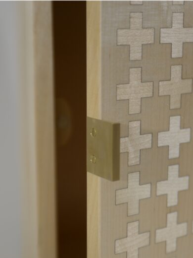 Väggskåp Ljusspel 1